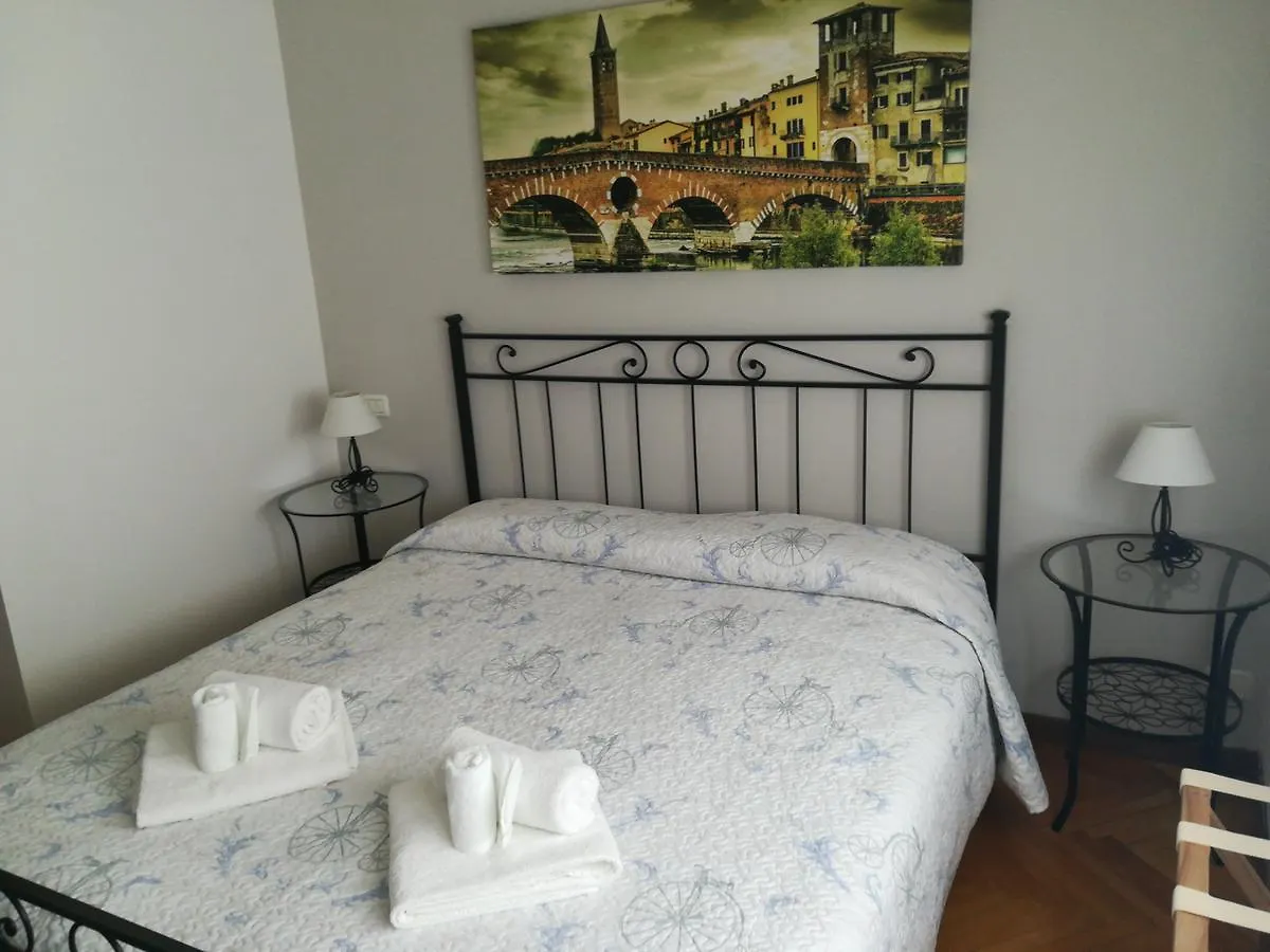 A Casa Di Luca Otel Verona 0*,  İtalya