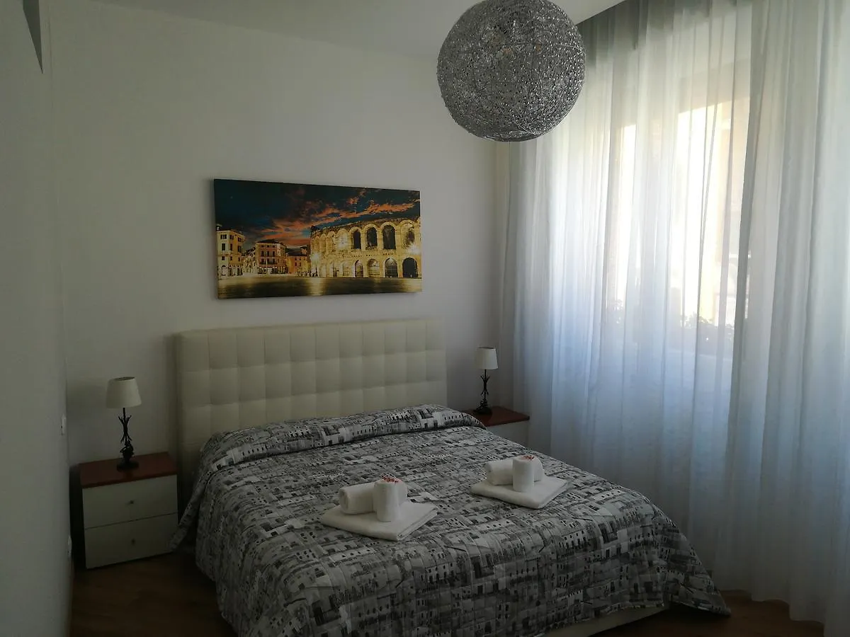 A Casa Di Luca Otel Verona İtalya