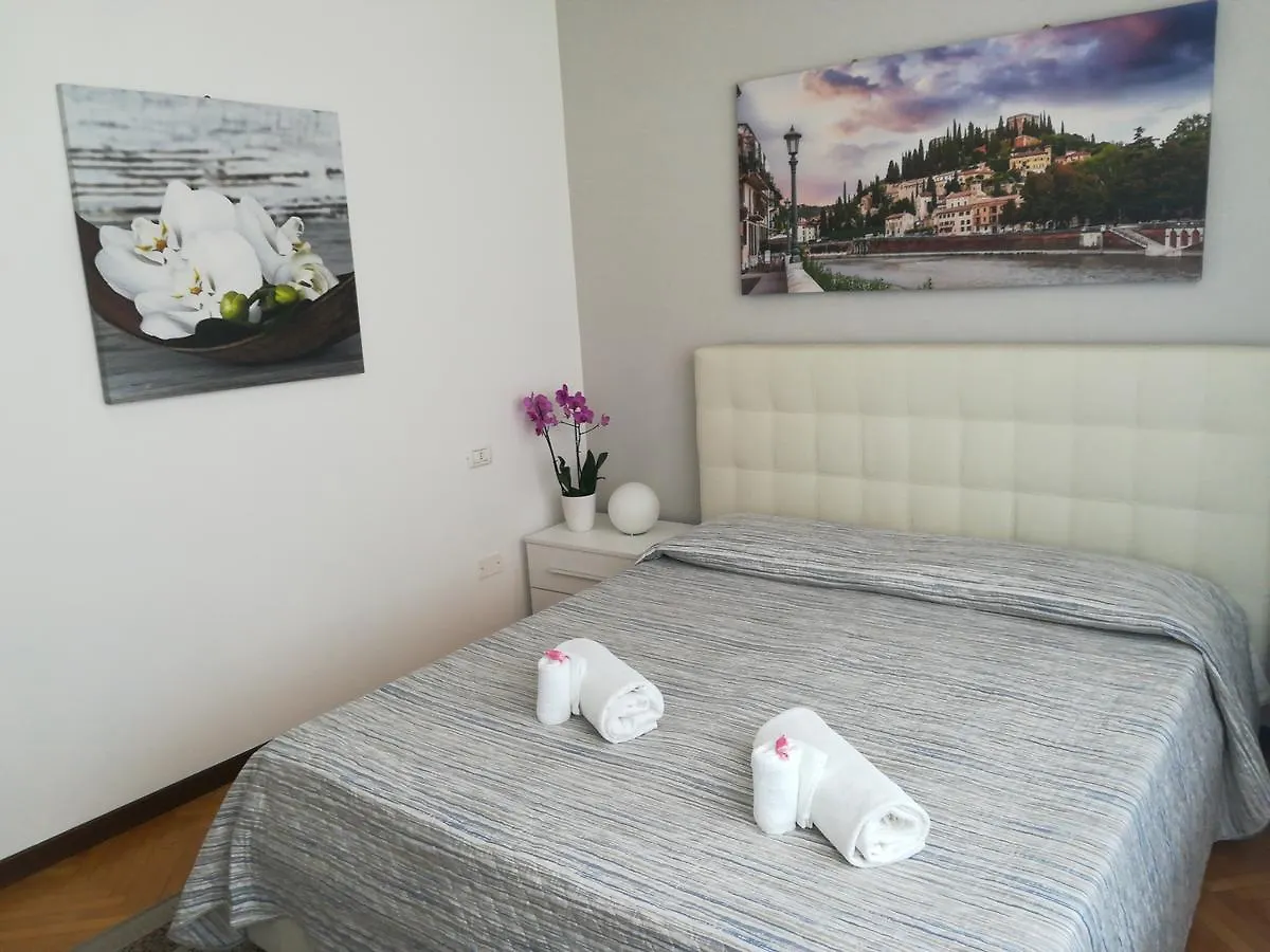 A Casa Di Luca B&B Verona Italy